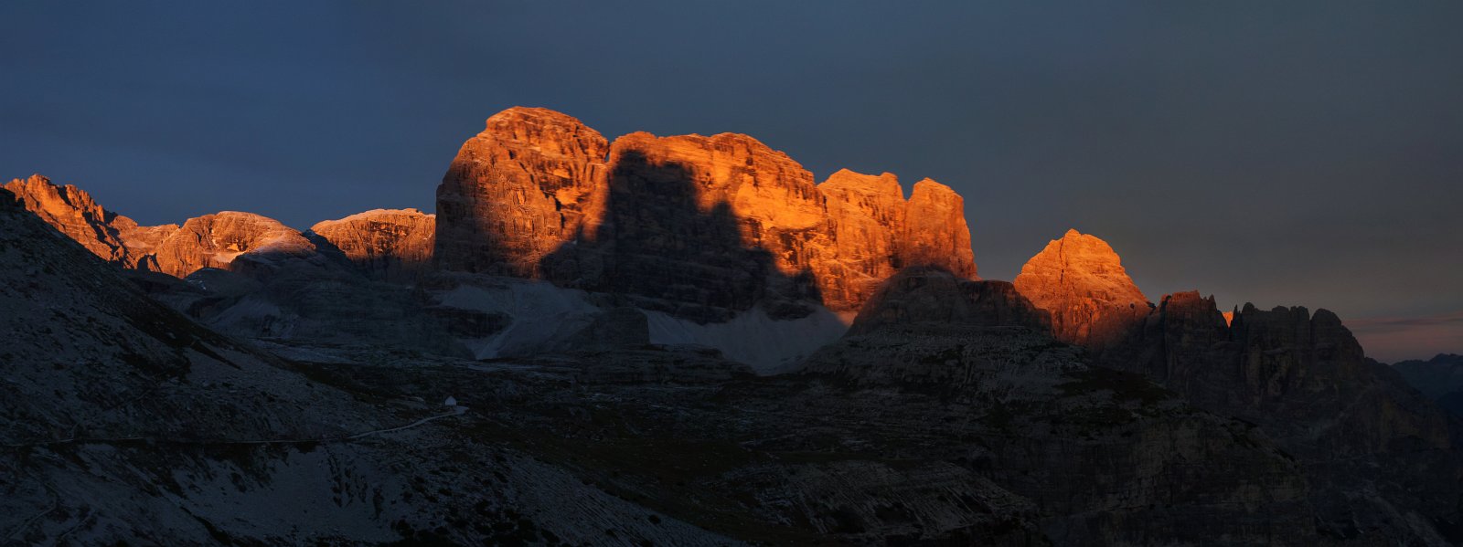 Jo mei, des Alpenglühn\'